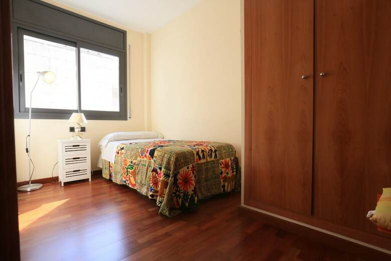 Apartamentos Casa Tranquila Para 7 Personas En Cambrils