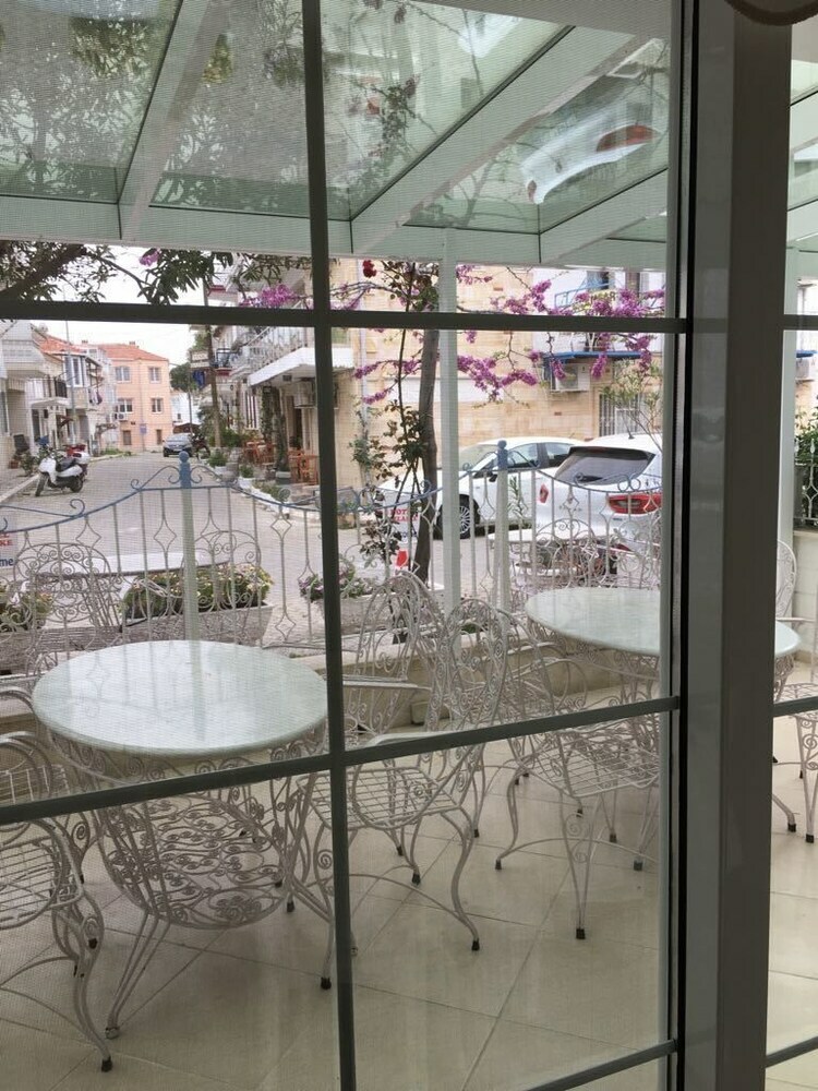 Hotel Melaike Otel
