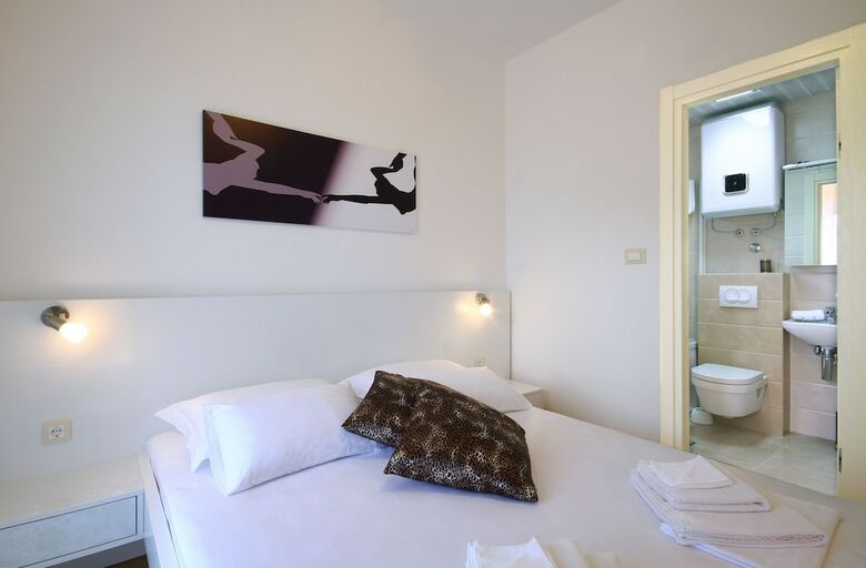Sarap Apartments Budva