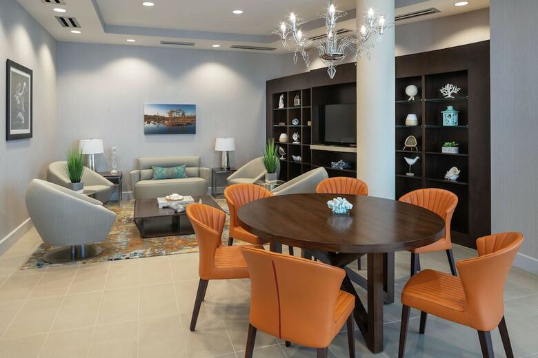 Hotel Doubletree By Hilton Miami - Doral, Fl