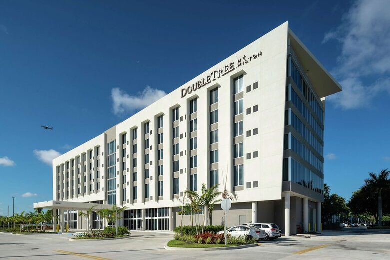 Hotel Doubletree By Hilton Miami - Doral, Fl