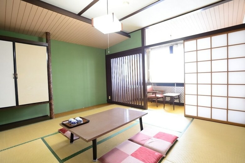 Hostal Guest House Fuji-hakone Land - Hostel