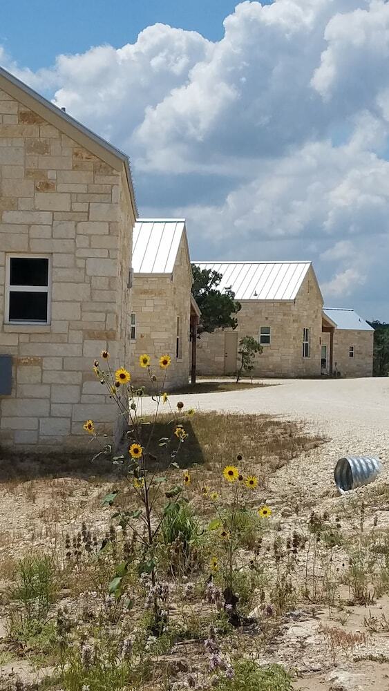 Hill Country Casitas