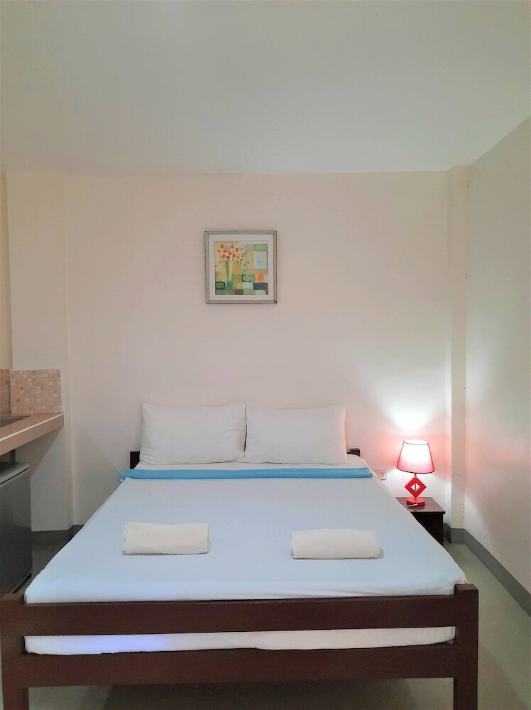 Conrada's Place Hotel And Resort