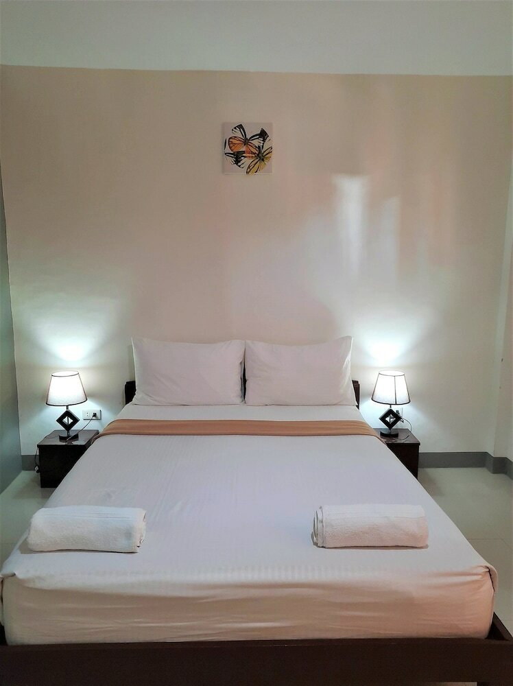 Conrada's Place Hotel And Resort