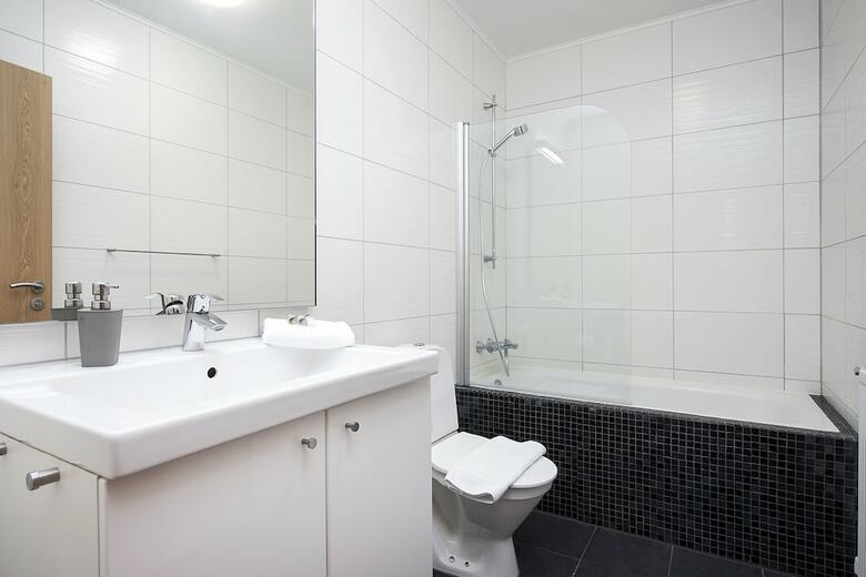 V54 Harbour Apartments