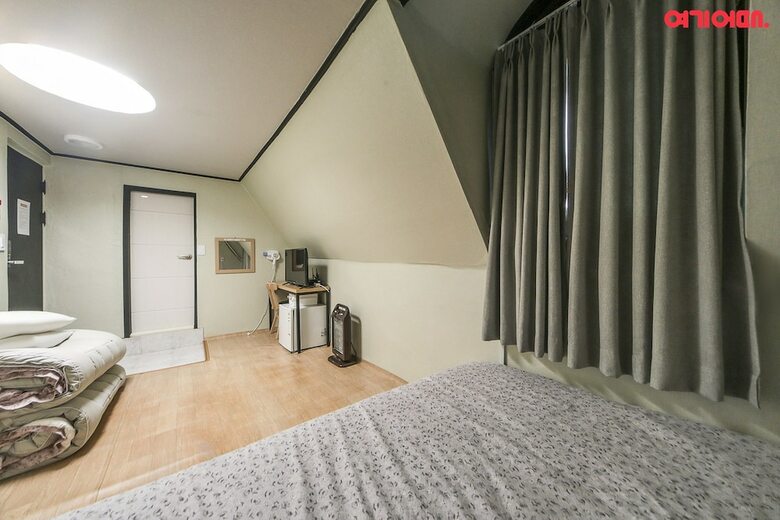 Hotel Insadong R Guesthouse - Hostel