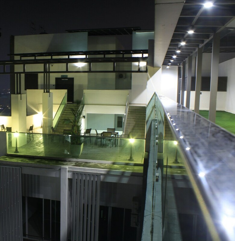 Apartamentos H2h Ai Home