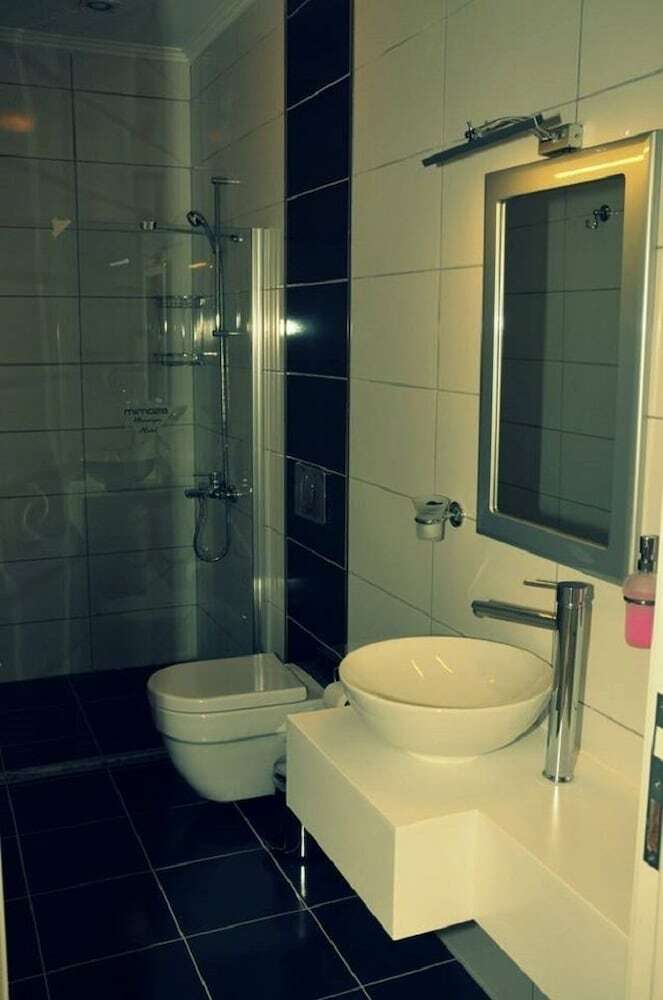 Mimoza Hotel