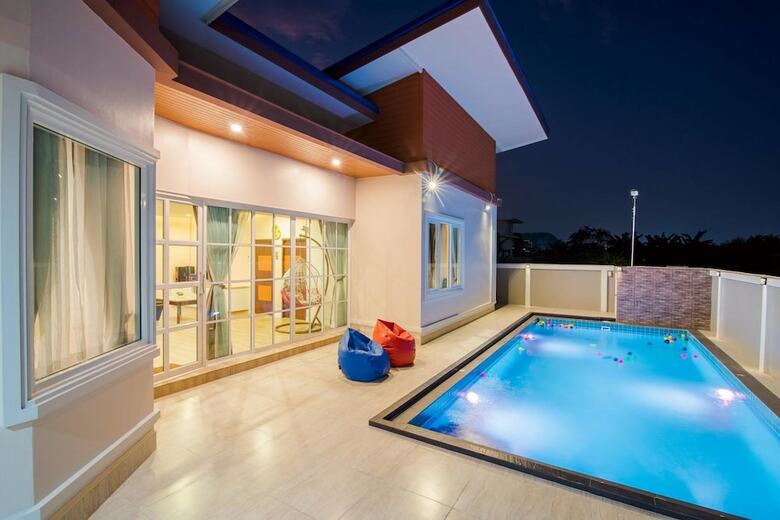 Iconic Pool Villa Hua Hin