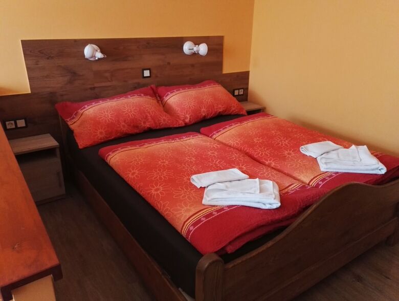 Aranyhal Apartmanh�z