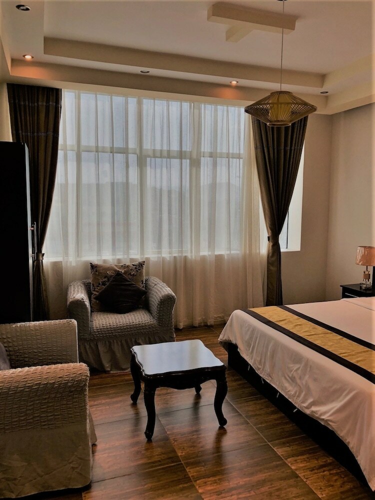 Gardens View Aparthotel