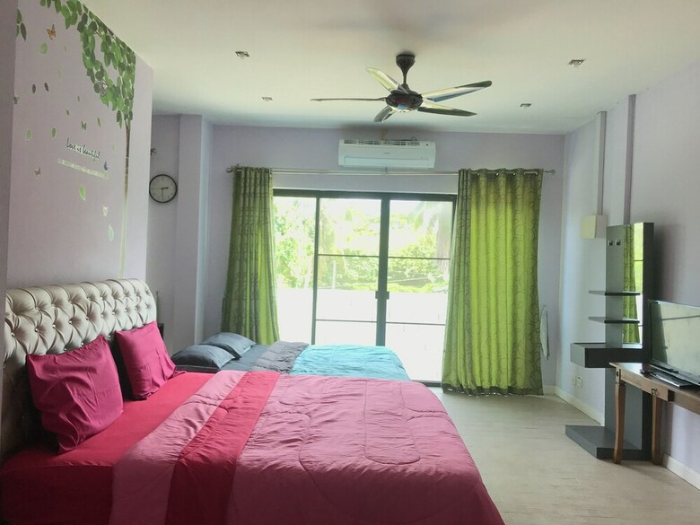 Sea Smile Pool Villa Hua Hin