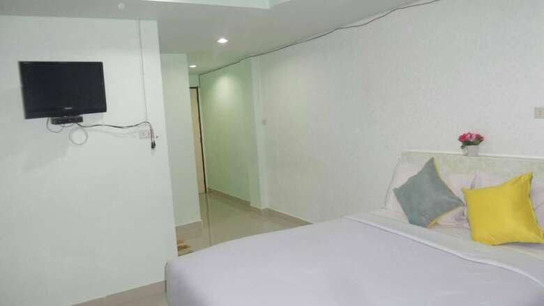 Hotel Mind And Punpun Apartment