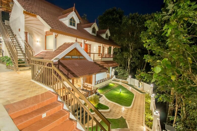 Hotel Crown Valley Thekkady