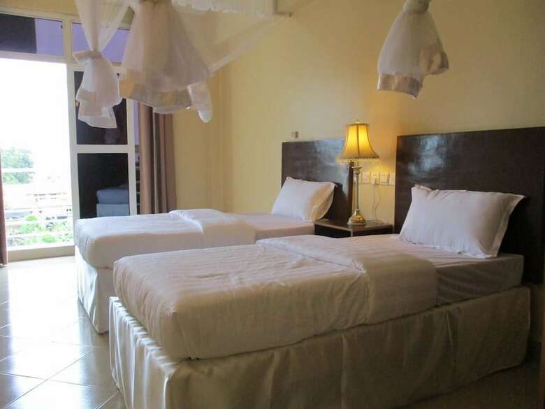 Pulickal Airport Hotel