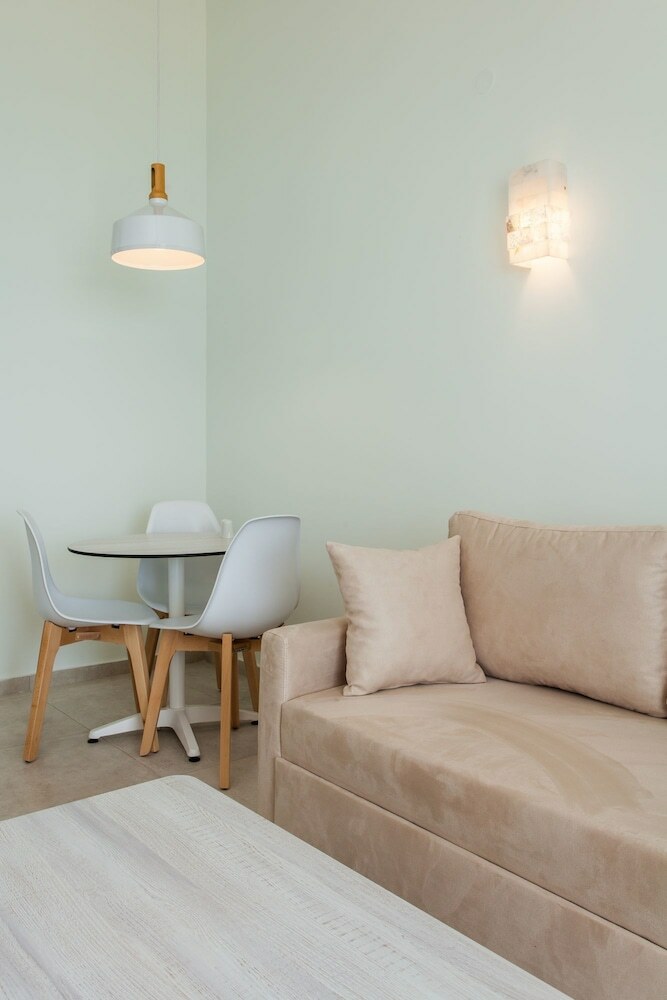 Elpiniki Luxury Apartments