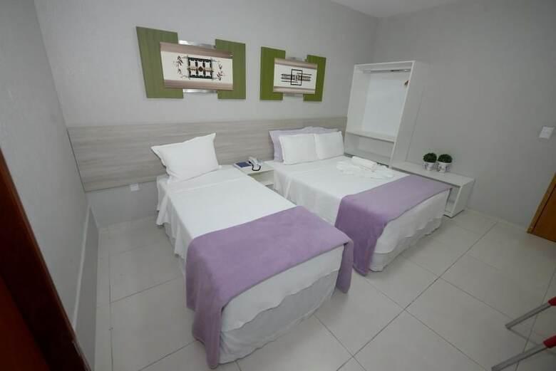 Hotel Leon