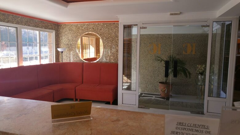 Hotel Caba�as