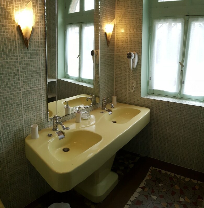 Hotel Castel Bayeux Guesthouse