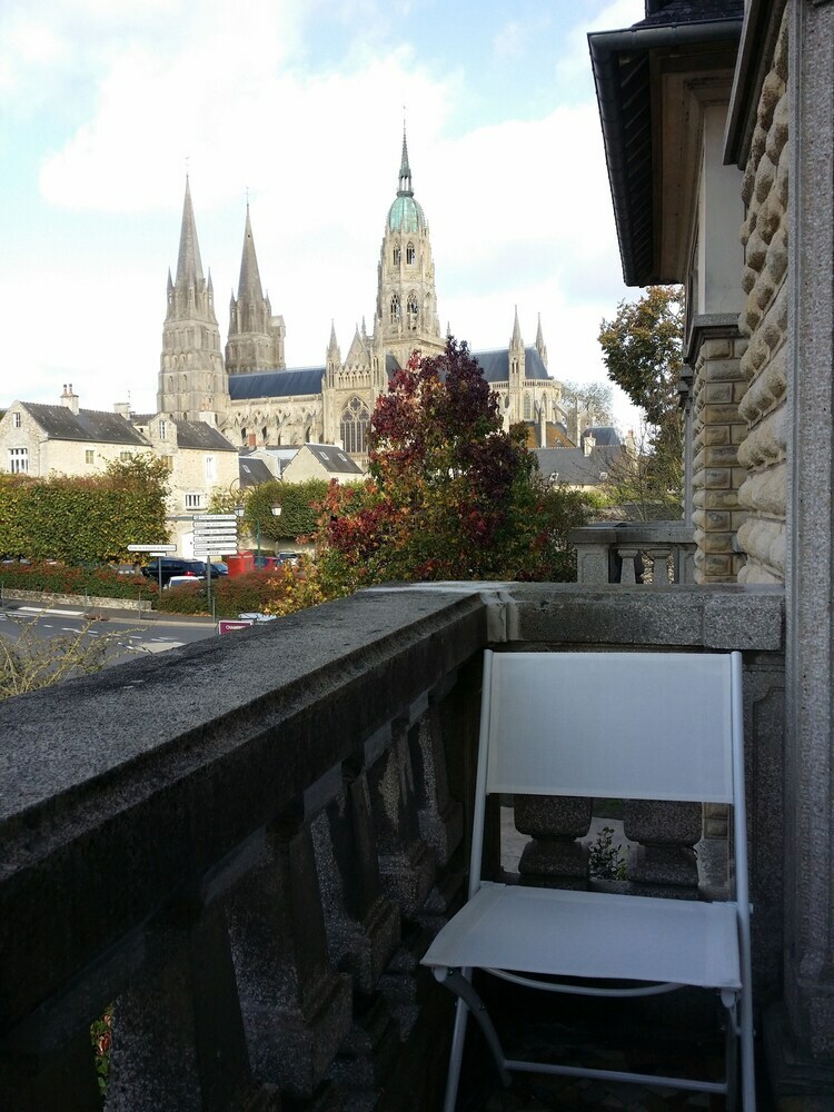 Hotel Castel Bayeux Guesthouse