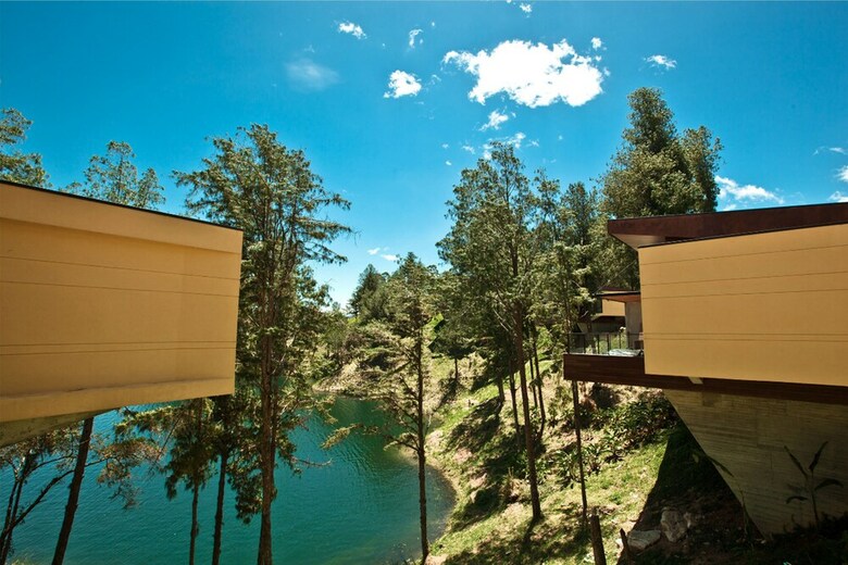 Cabana Luxe By The Charlee