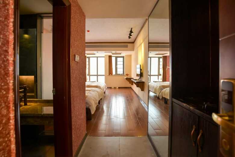 Tianmen Yeyu Hotel