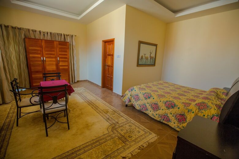 Hotel Rukungiri Country Home