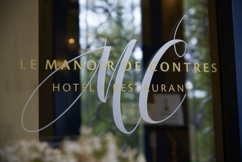 Hotel Manoir De Contres