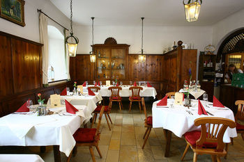 Schlo�hotel Ernestgr�n