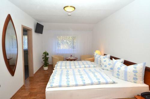 Land-hotel Am Wald Garni