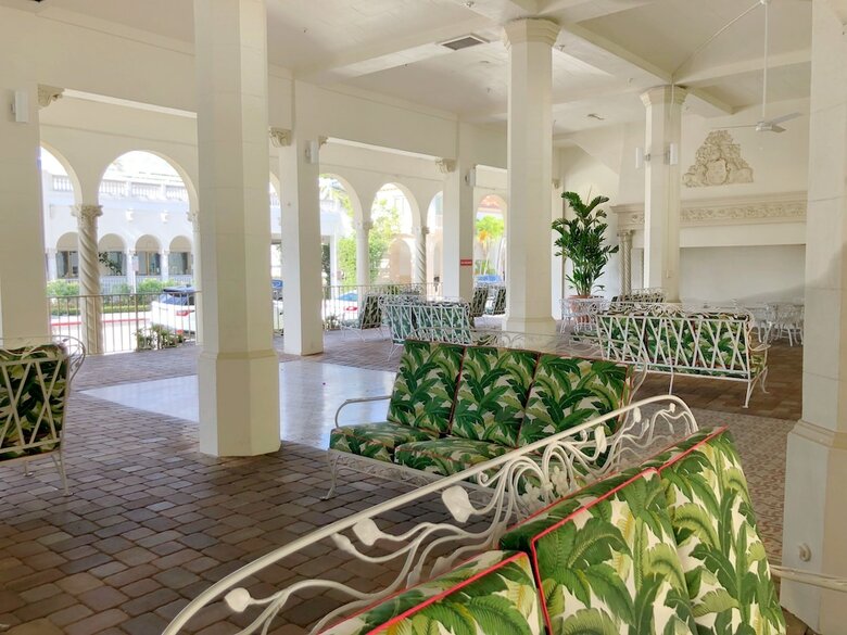 Aparthotel Designer Decorated Palm Beach Hotel New
