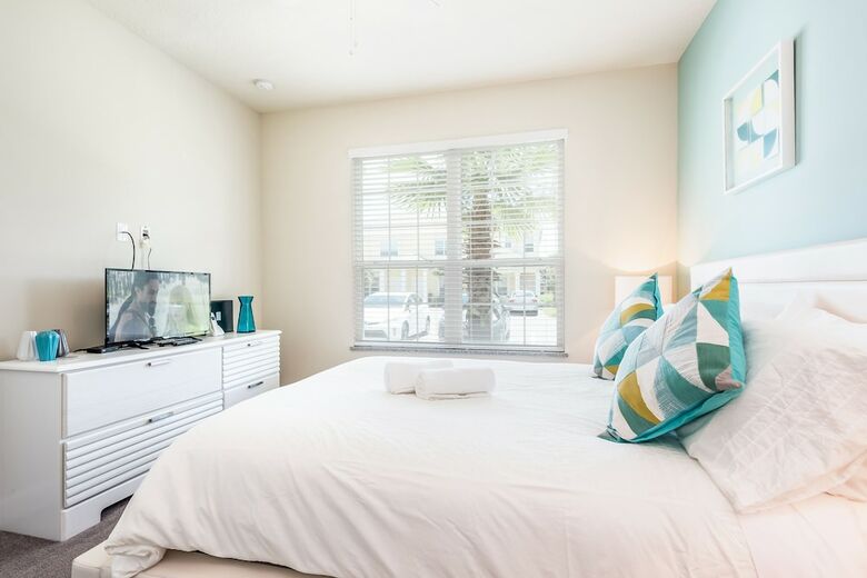 Serenity By Vhc Hospitality