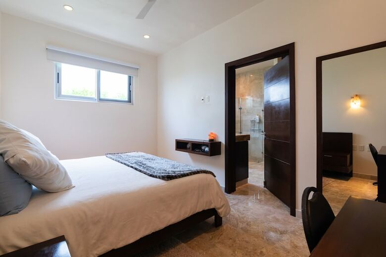 Beachfront Homes By Playa Paradise