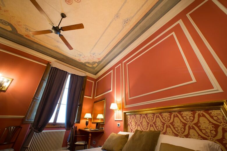 Boutique B&B Torre De' Conti