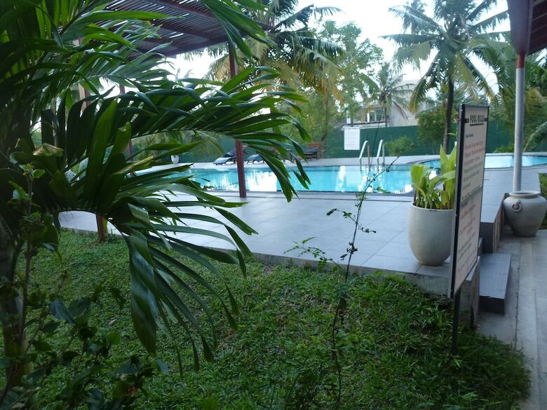 Hotel Weligama Ocean Breeze