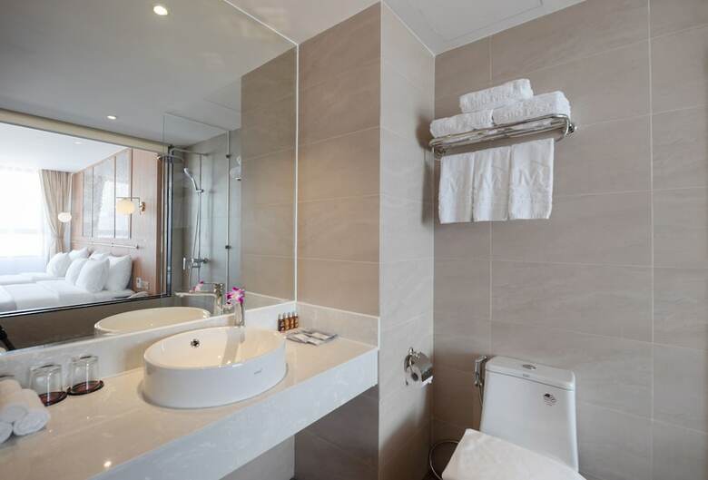 Majestic Premium Hotel