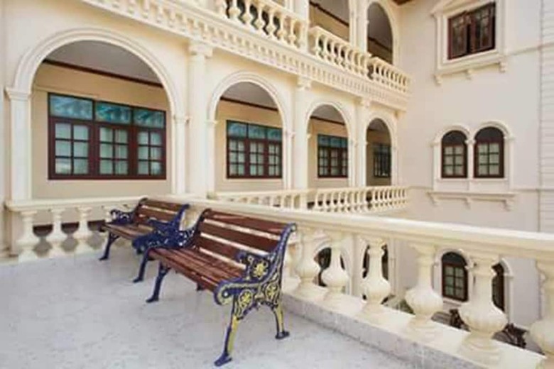 Hotel Bann Udomsap