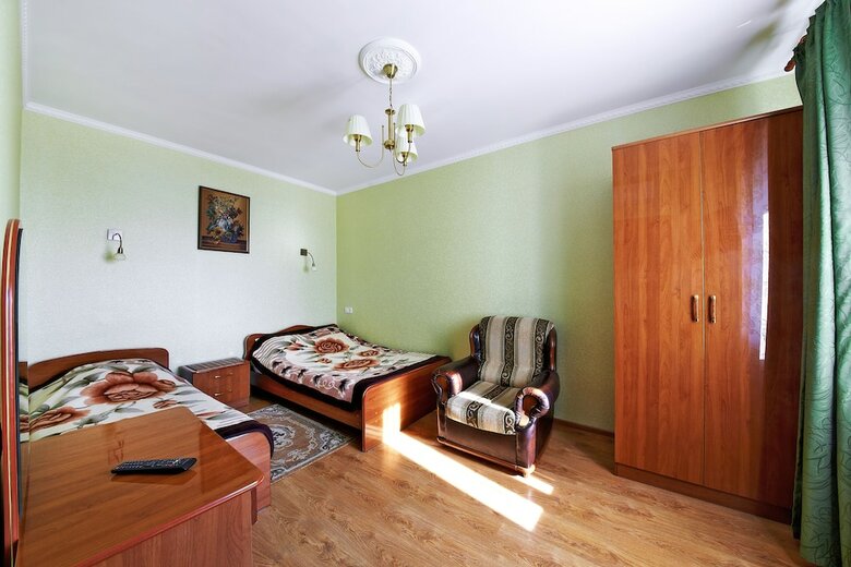 Royal Tower Apartment