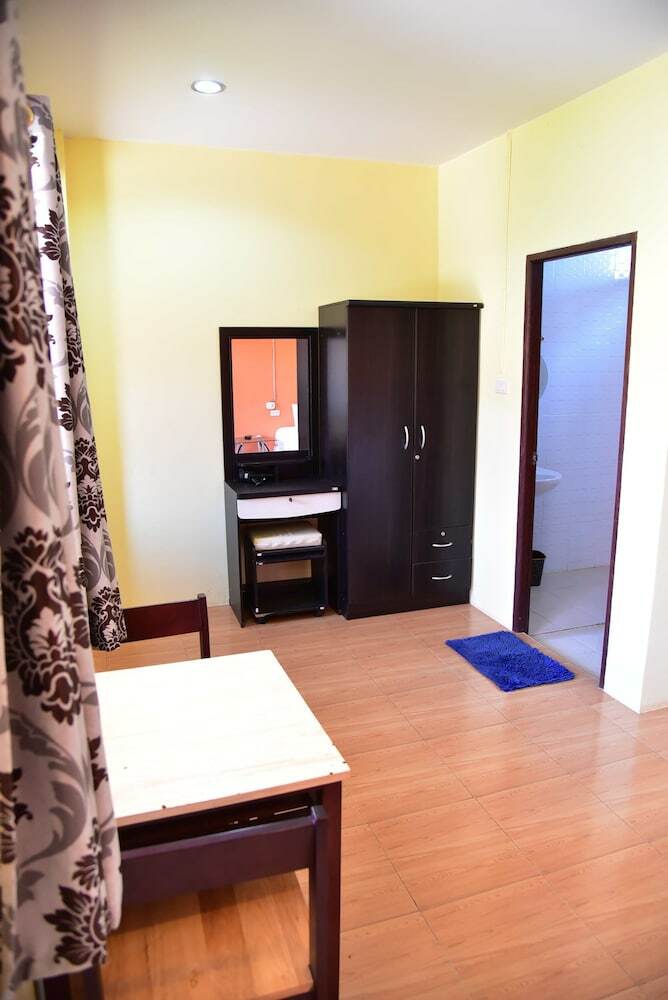 Hotel Prukrom Guesthouse