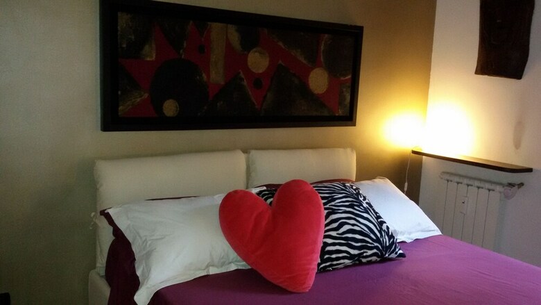 Hotel Vatican Short Term Rental With Terrace