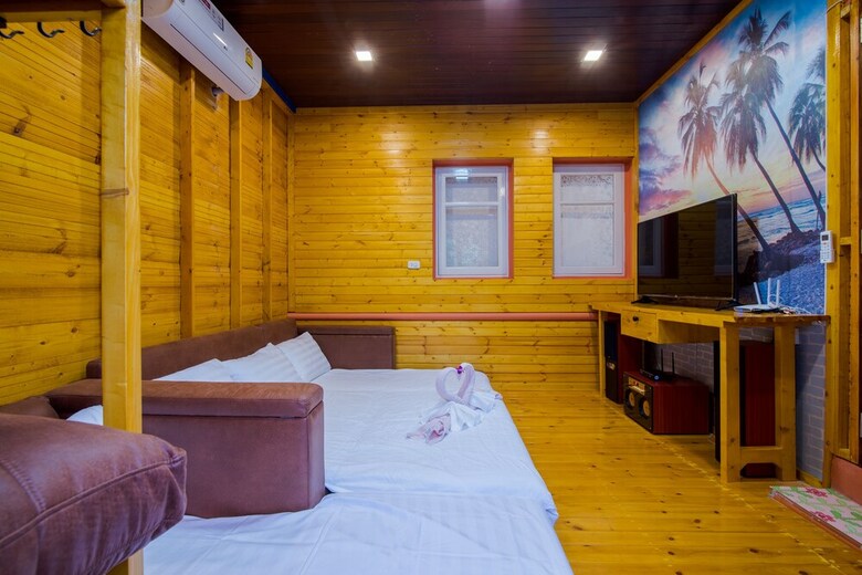 Island Blue Home Pool Villa