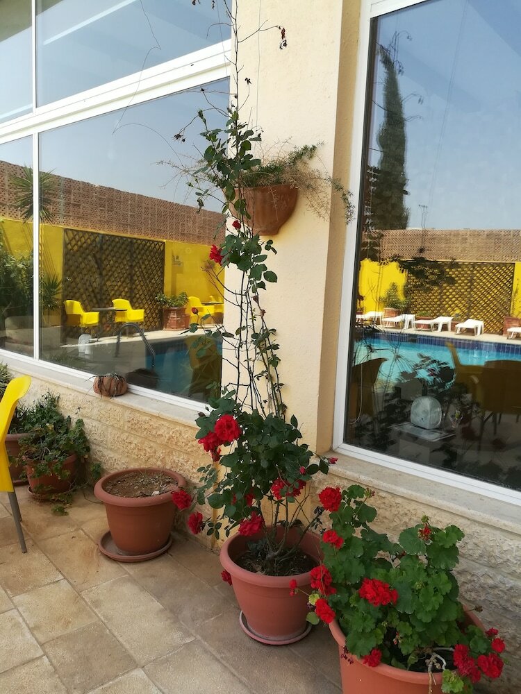 Mariam Hotel