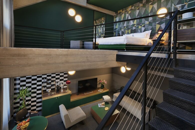 Bed & Breakfast Stories Hotel