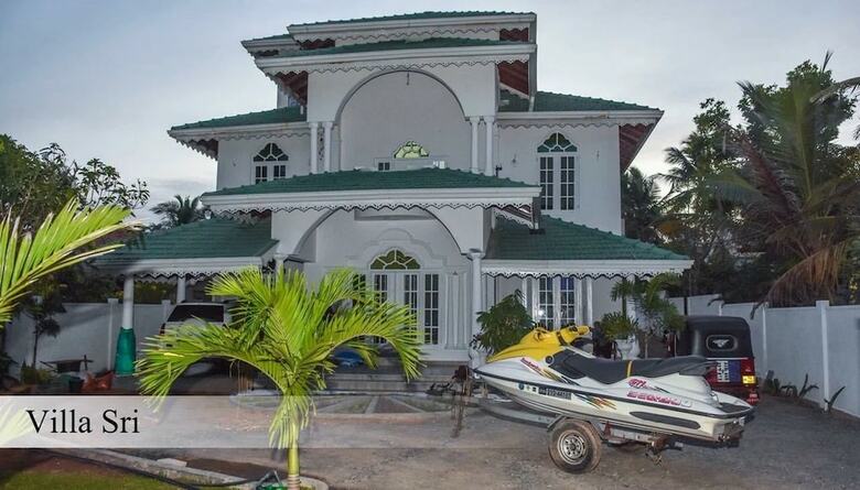 Villa Sri Beach