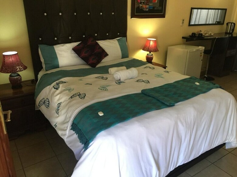 Pale Bohemia Bed And Breakfast