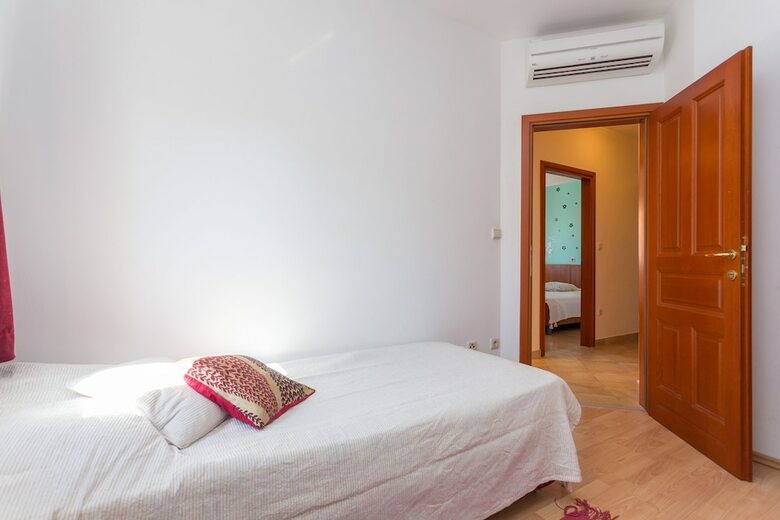 Burum Apartments