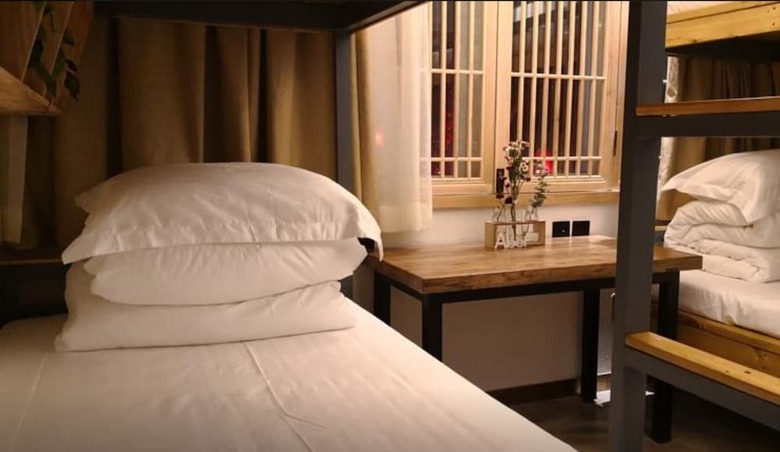 Hostal Simple Palace
