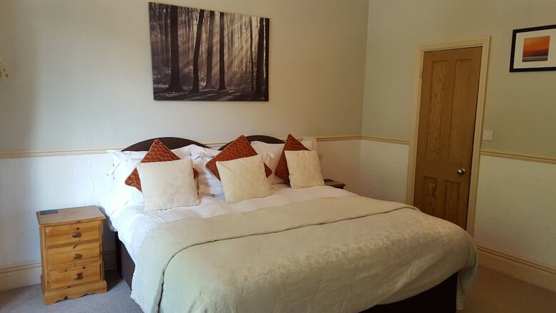 Hotel Fir Trees Guest House