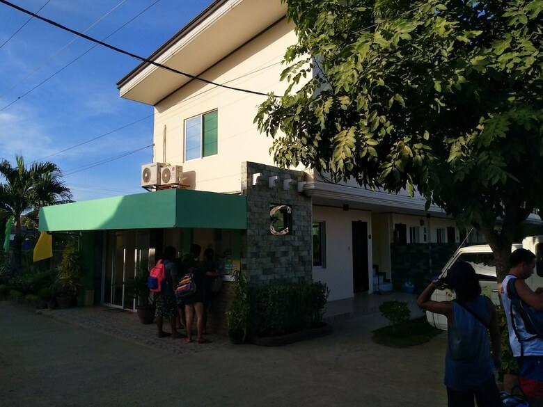 Hotel Endielina's Inland Resort
